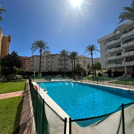 La Carihuela Lux Daire Torremolinos
